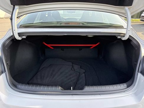 Used 2025 Hyundai Elantra N FWD image 12