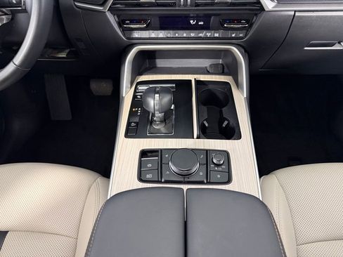 Used 2024 MAZDA CX-90 Plug-In Hybrid w/ Preferred image 16