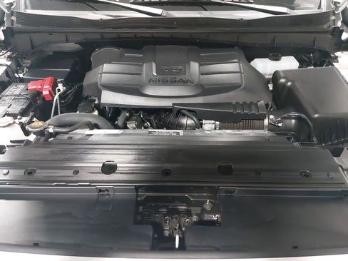Certified 2024 Nissan Titan SV w/ SV Convenience Package image 29