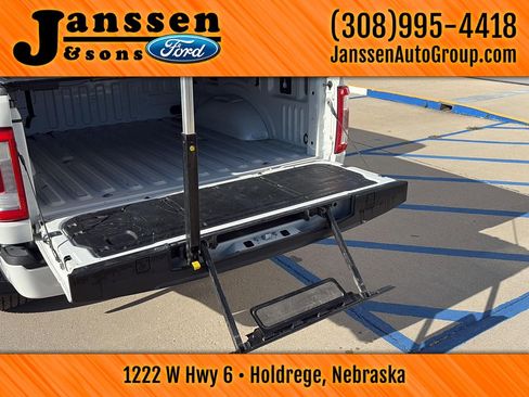 Used 2021 Ford F150 Platinum w/ Equipment Group 701A High image 10