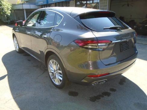 Used 2022 Maserati Levante GT image 6