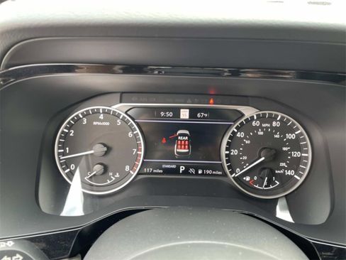 New 2025 Nissan Pathfinder SL image 23