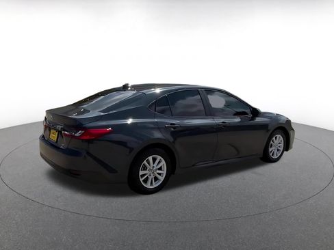 Used 2025 Toyota Camry LE FWD image 14