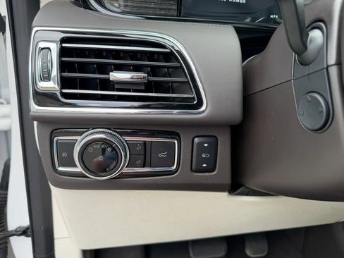 Used 2021 Lincoln Navigator L Black Label AWD/4WD image 26