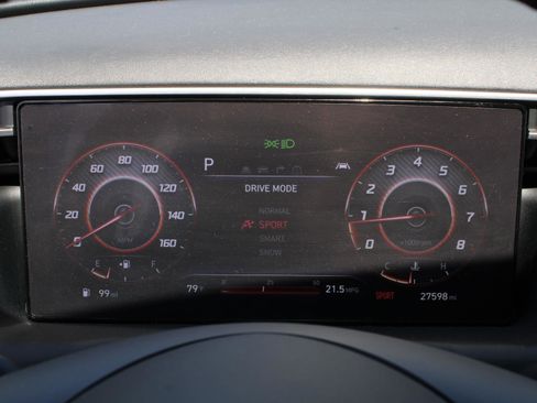 Used 2024 Hyundai Santa Cruz Limited AWD/4WD image 10