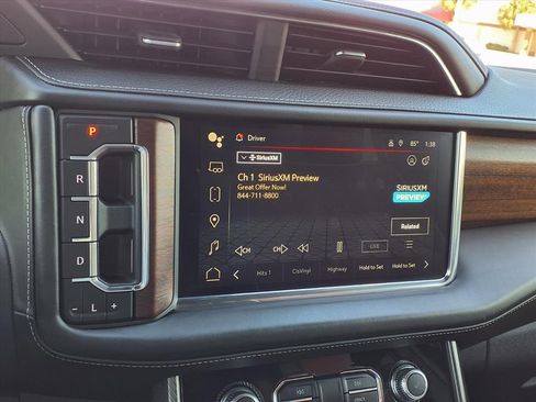 Used 2023 GMC Yukon XL Denali Ultimate w/ LPO, Floor Liner Package image 31