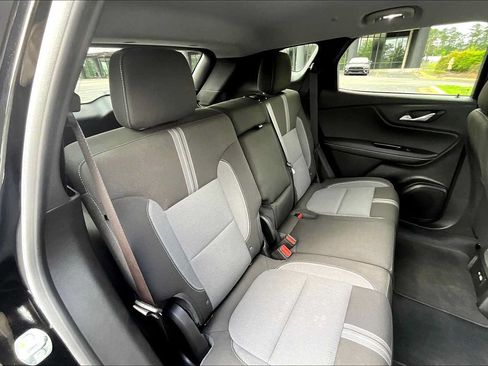 Used 2023 Chevrolet Blazer LT w/ Convenience Package FWD image 20