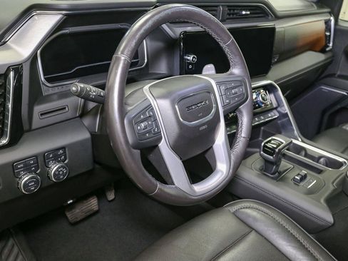 Used 2022 GMC Sierra 1500 Denali AWD/4WD image 26
