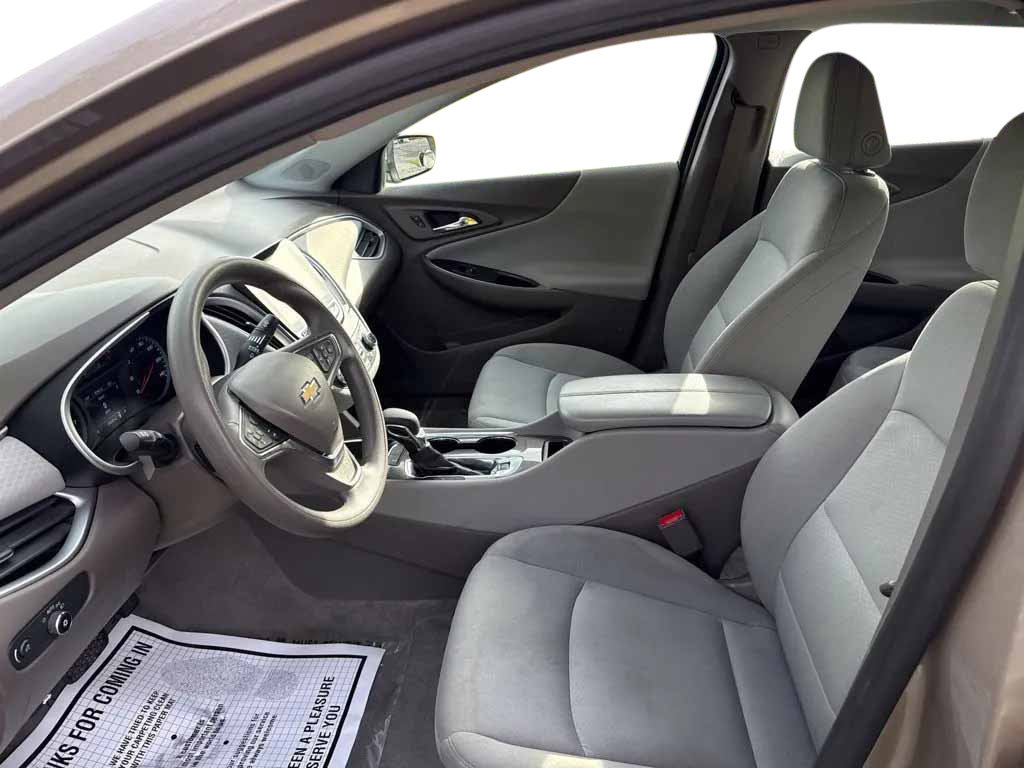 Used 2024 Chevrolet Malibu LT FWD image 13
