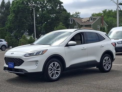 Certified 2022 Ford Escape SEL AWD/4WD image 3