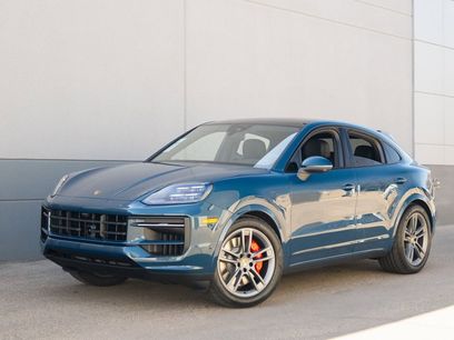New 2025 Porsche Cayenne S