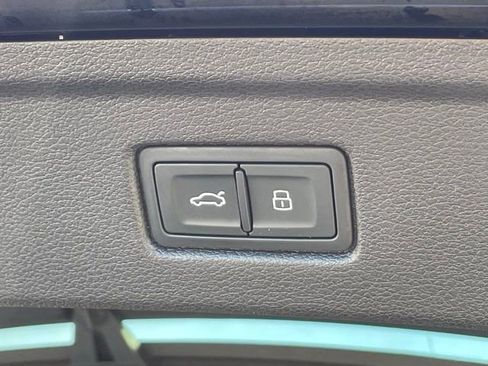 Used 2022 Audi A5 2.0T Premium Plus w/ Premium Plus image 17