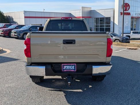 Used 2019 Toyota Tundra SR5 w/ TRD Off Road Package image 7