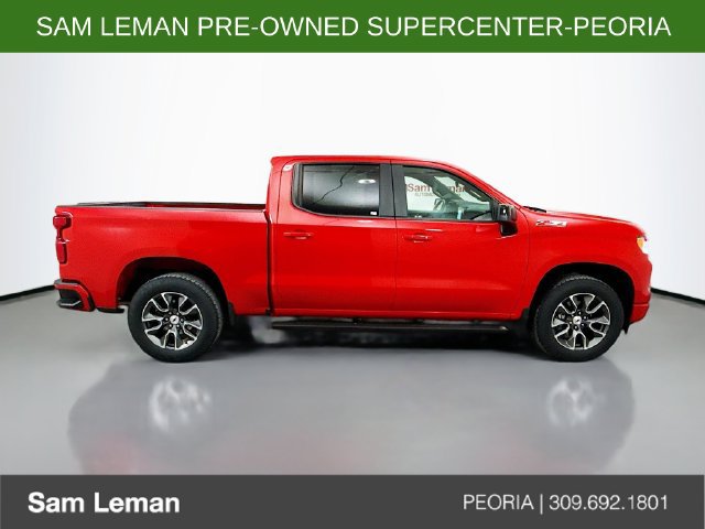 Used 2022 Chevrolet Silverado 1500 RST w/ Z71 Off-Road Package AWD/4WD image 9