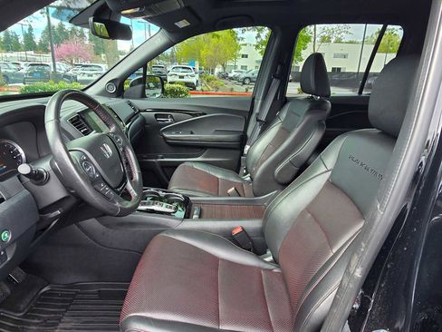 Used 2023 Honda Ridgeline Black Edition image 19