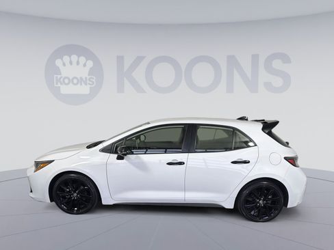 Used 2022 Toyota Corolla SE image 2