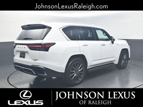 Used 2024 Lexus LX 600 F Sport image 9