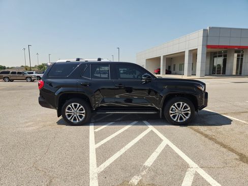 New 2026 Toyota 4Runner Limited AWD/4WD image 7
