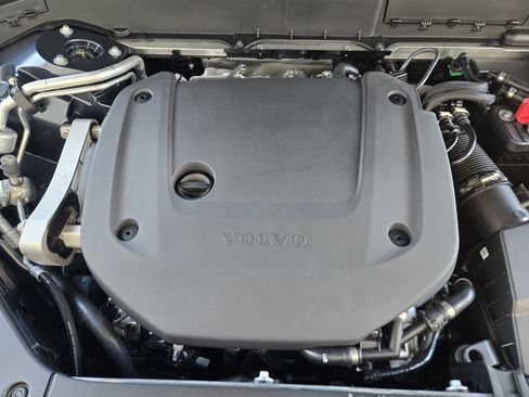 New 2026 Volvo XC90 B6 Ultra image 34