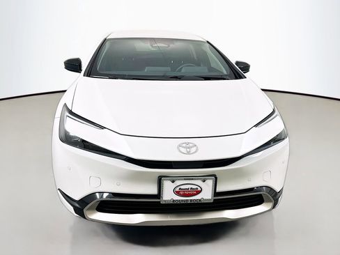 Used 2024 Toyota Prius Prime image 2