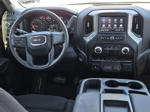 Certified 2024 GMC Sierra 1500 Pro w/ Pro Value Package image 9