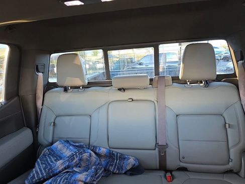 Used 2019 Chevrolet Silverado 1500 LTZ image 17