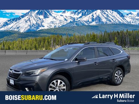 Used 2020 Subaru Outback Premium image 1