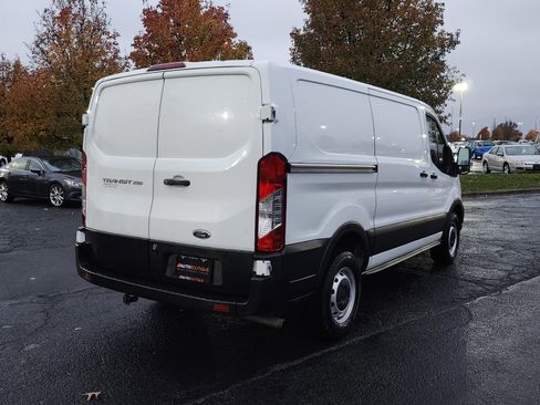 Used 2022 Ford Transit 250 Low Roof image 14