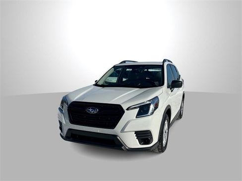 Used 2022 Subaru Forester image 1