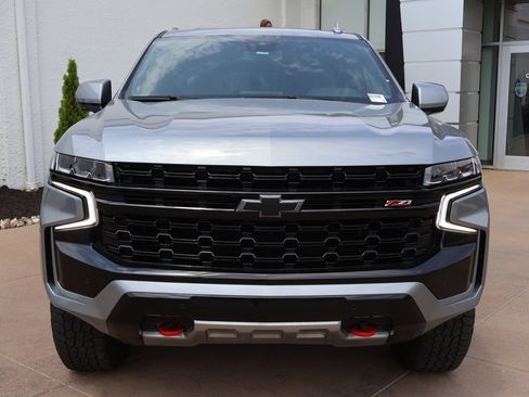 Used 2023 Chevrolet Tahoe Z71 AWD/4WD image 2