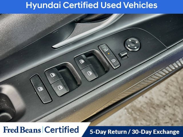 Used 2024 Hyundai Elantra SE FWD image 20