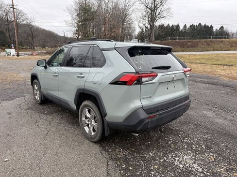 Used 2023 Toyota RAV4 XLE image 8