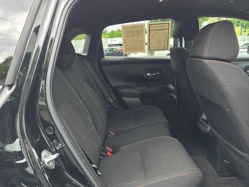 Used 2024 Honda HR-V Sport image 12
