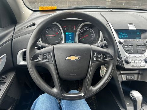 Used 2013 Chevrolet Equinox LS image 11
