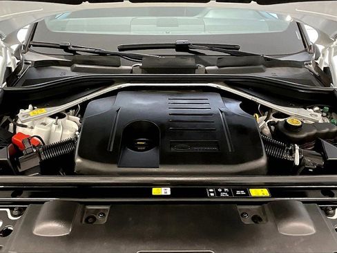 Used 2023 Land Rover Range Rover Sport SE Dynamic image 10