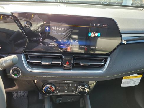 New 2026 Chevrolet TrailBlazer ACTIV AWD/4WD image 13
