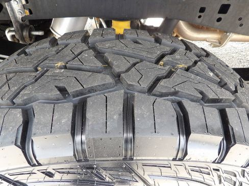 Used 2024 Ford F250 XLT w/ FX4 Off-Road Package AWD/4WD image 57