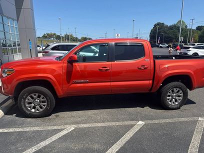 Used 2016 Toyota Tacoma SR5 w/ SR5 Appearance Package (SN)