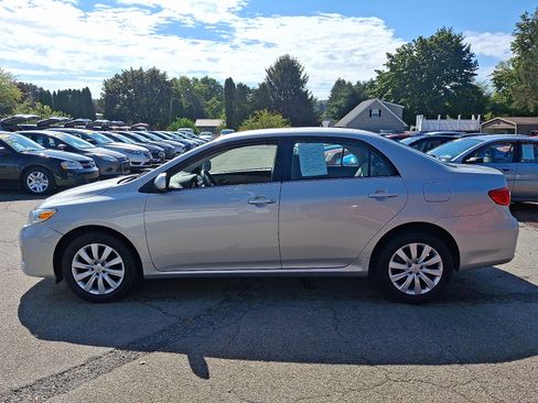 Used 2013 Toyota Corolla LE image 4