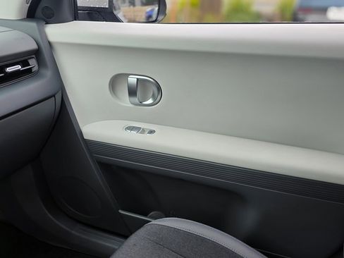 Certified 2024 Hyundai Ioniq 5 SEL image 25