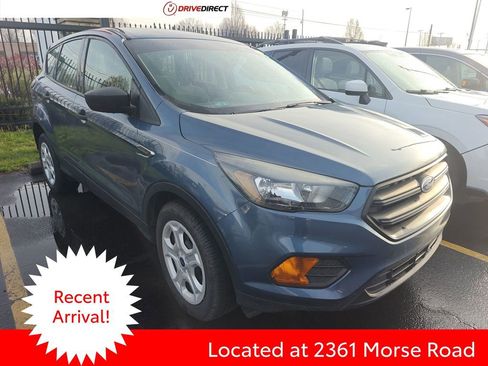 Used 2018 Ford Escape S image 1