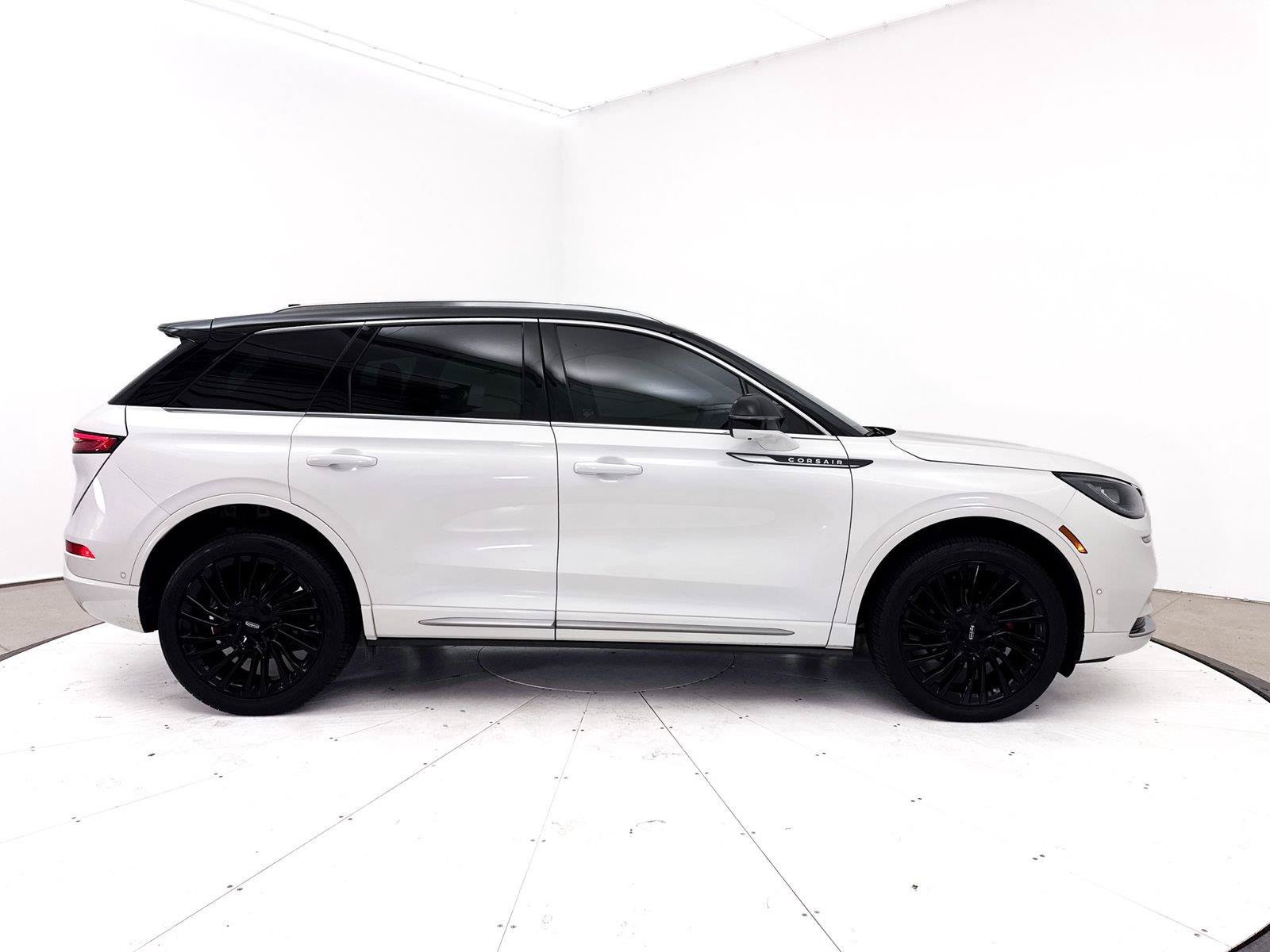 Used 2020 Lincoln Corsair Reserve AWD/4WD image 40