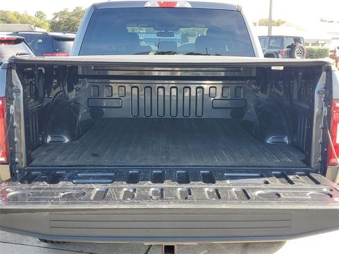 Used 2018 Ford F150 XLT w/ Equipment Group 302A Luxury image 11