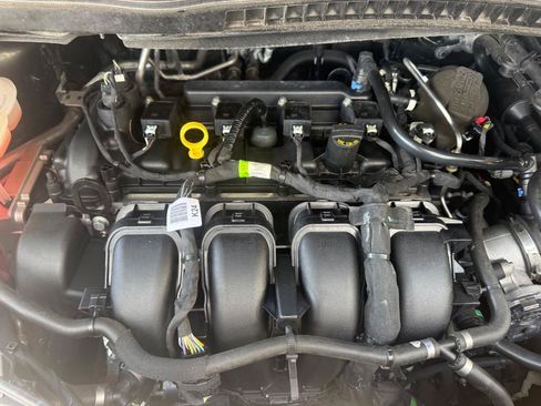 Used 2020 Ford Transit Connect XLT FWD image 37