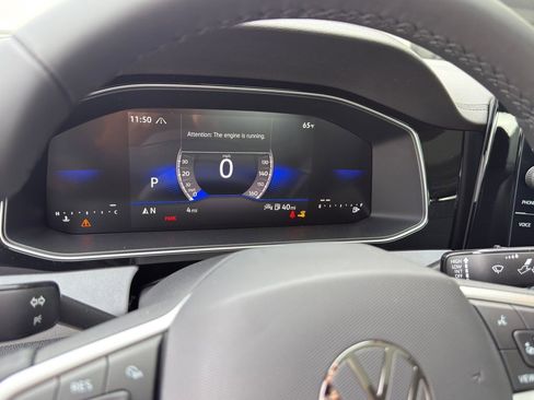 New 2026 Volkswagen Jetta SE FWD image 20