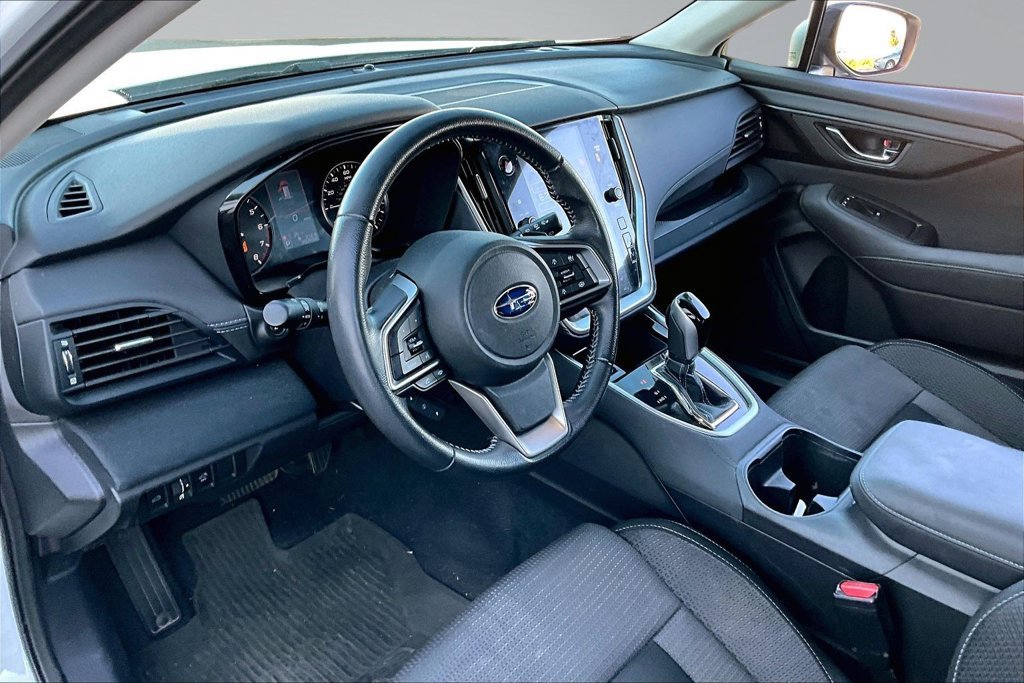Used 2022 Subaru Outback Premium AWD/4WD image 17