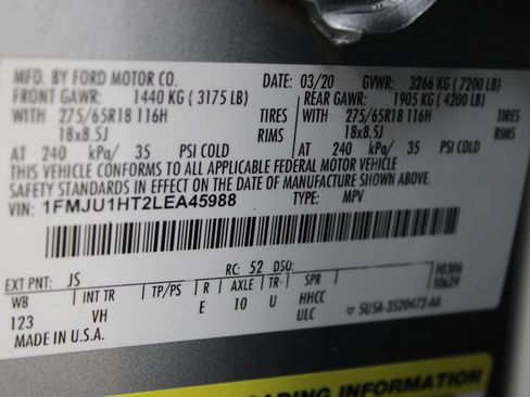 Used 2020 Ford Expedition XLT w/ Equipment Group 201A image 28