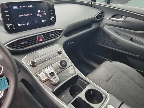 Used 2023 Hyundai Santa Fe SE image 30