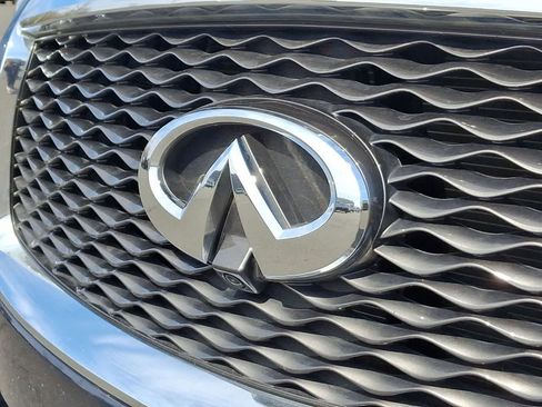 Used 2019 INFINITI QX60 Luxe w/ Essential Package image 28