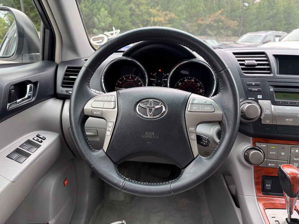 Used 2008 Toyota Highlander Limited FWD image 12